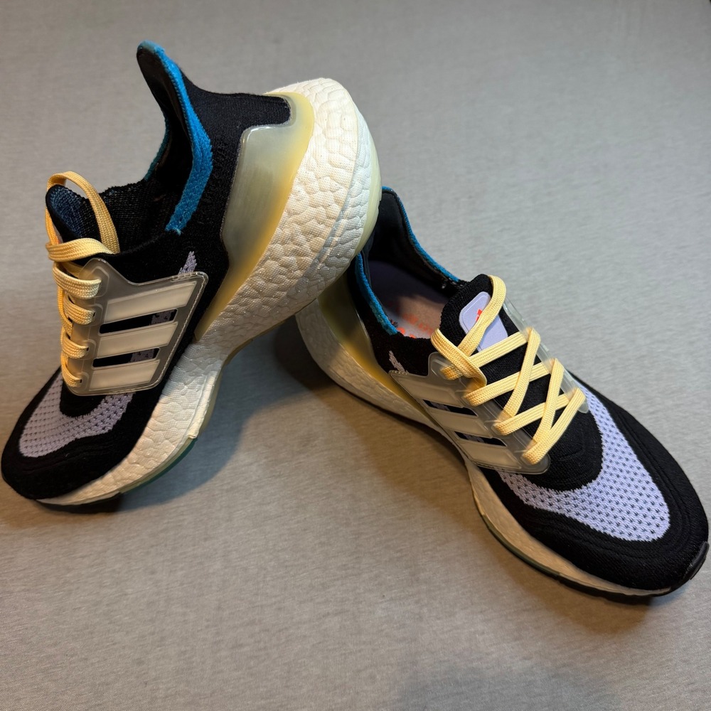 Adidas Ultraboost‎ 21 Core Black Halo Blue Yellow S23836 Womens Size 6 Sneaker